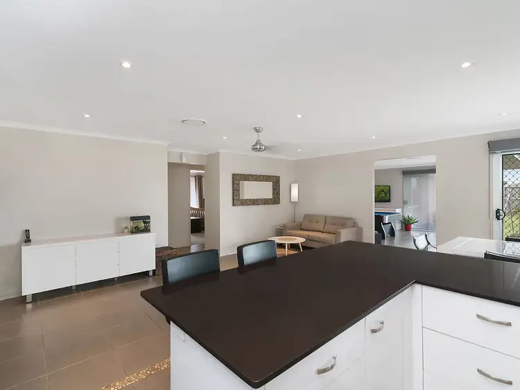 Fourth view of Homely house listing, 2 Gumnut Way, Aberglasslyn NSW 2320