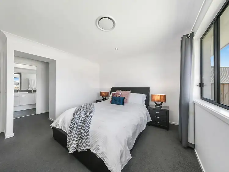 Fifth view of Homely house listing, 10 Yew Street, Gillieston Heights NSW 2321