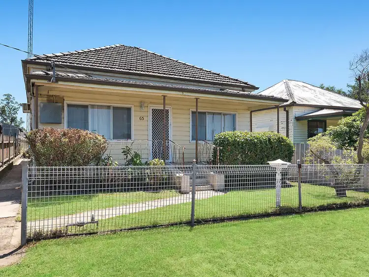 65 Barton Street, Kurri Kurri NSW 2327