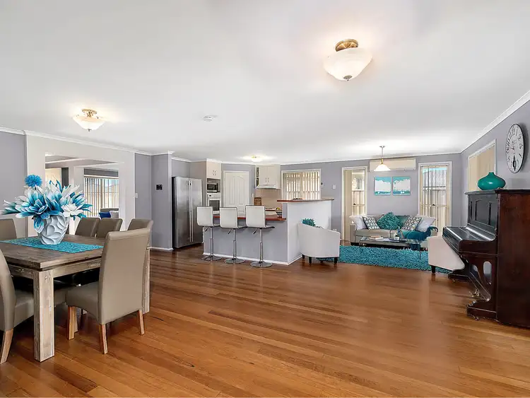 Second view of Homely house listing, 7 Drysdale Crescent, Metford NSW 2323