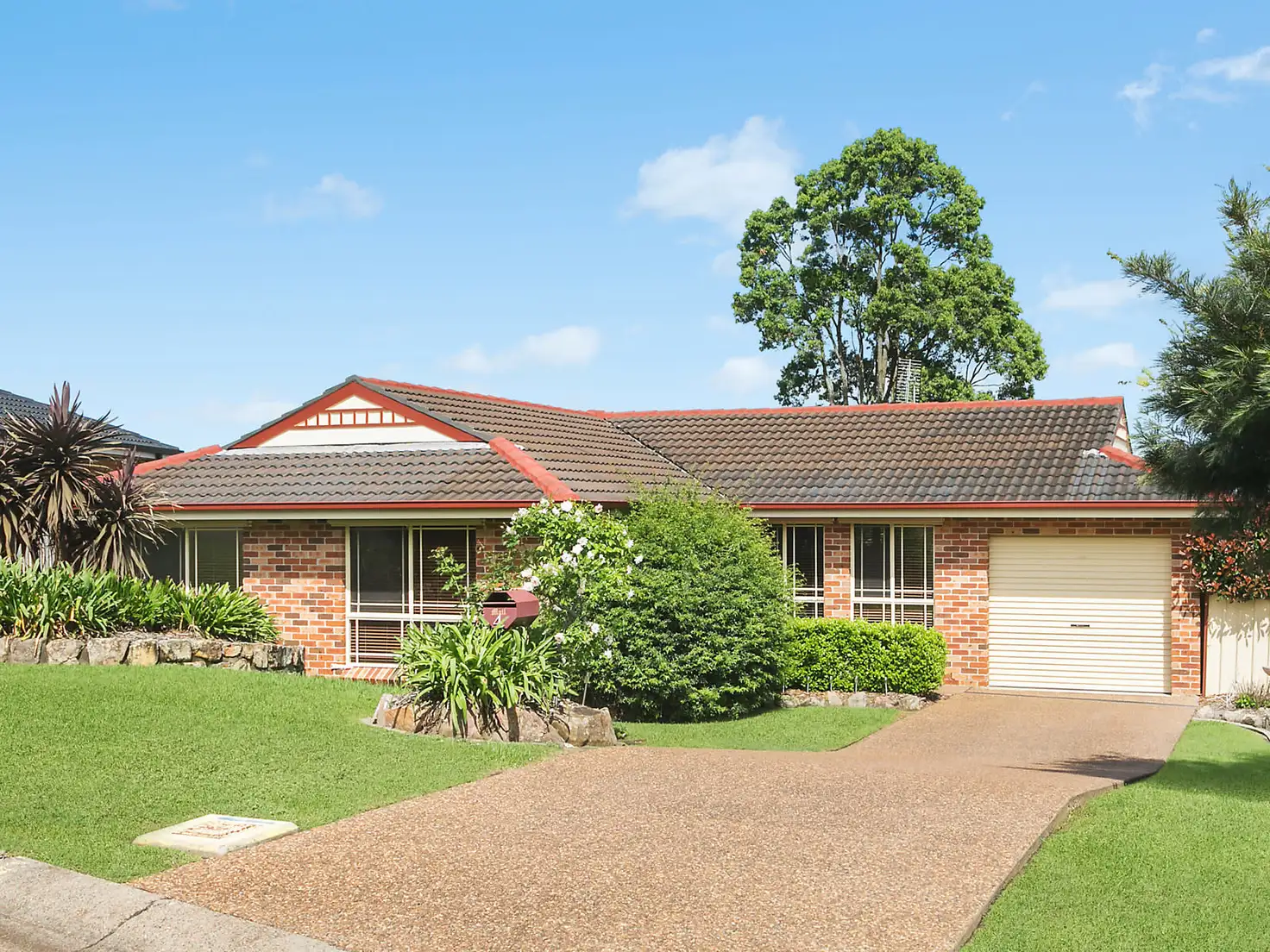 Main view of Homely house listing, 4 Lauren Close, Rutherford NSW 2320