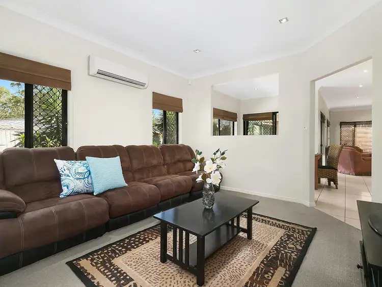 25 Wanderer Crescent, Springfield Lakes QLD 4300