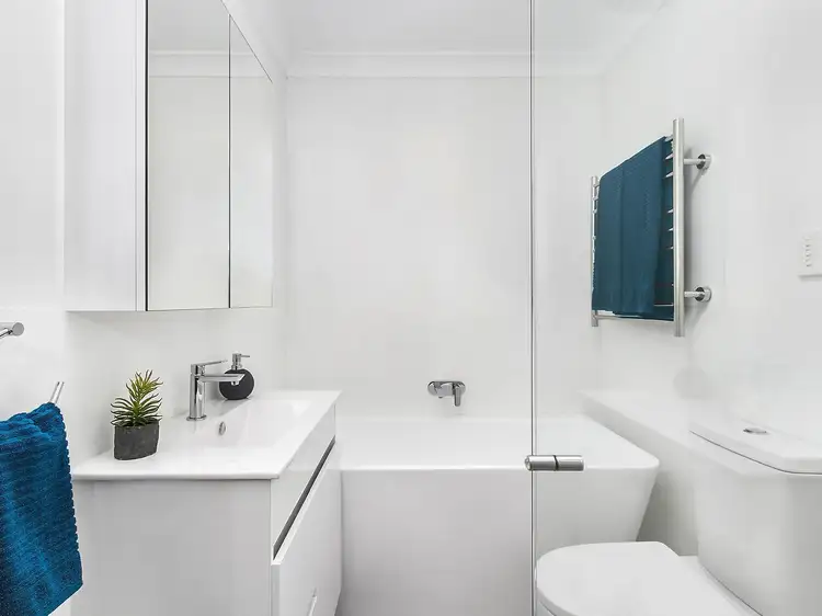Third view of Homely apartment listing, 22/60 Seaview Street, Cronulla NSW 2230