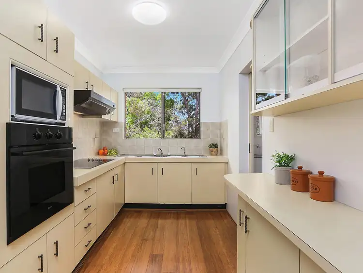 Third view of Homely apartment listing, 8/27 Kingsway, Dee Why NSW 2099