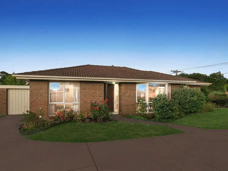 Main view of Homely unit listing, 1/7 Glenmore Grove, Mount Waverley VIC 3149