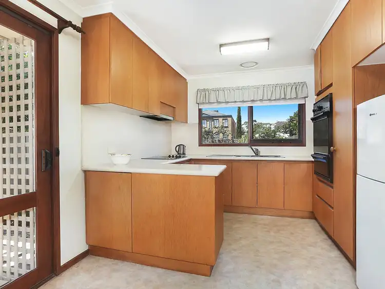 Second view of Homely unit listing, 1/7 Glenmore Grove, Mount Waverley VIC 3149