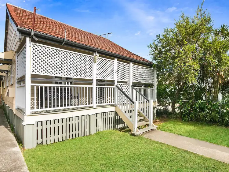 5 Annie Street, Woolloongabba QLD 4102