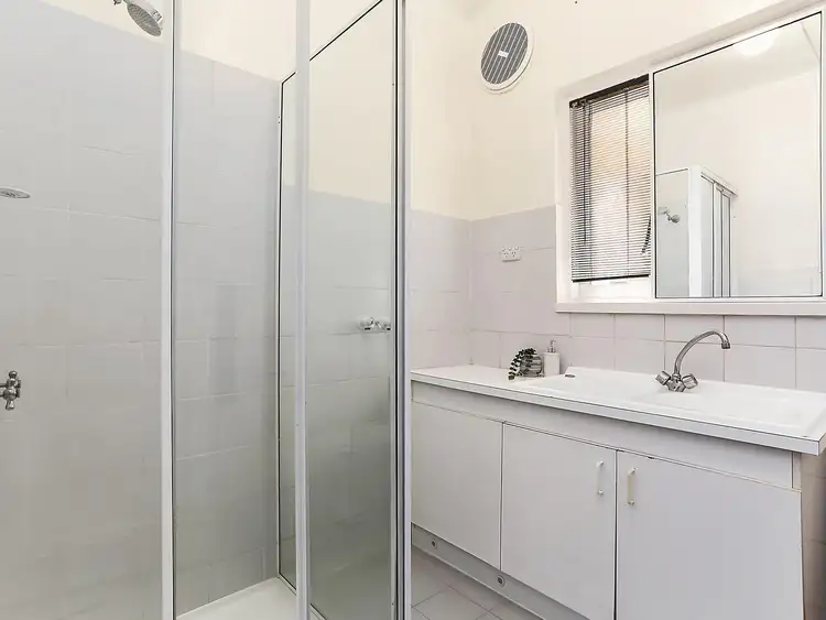 Fifth view of Homely apartment listing, 3/46 Greeves Street, St Kilda VIC 3182