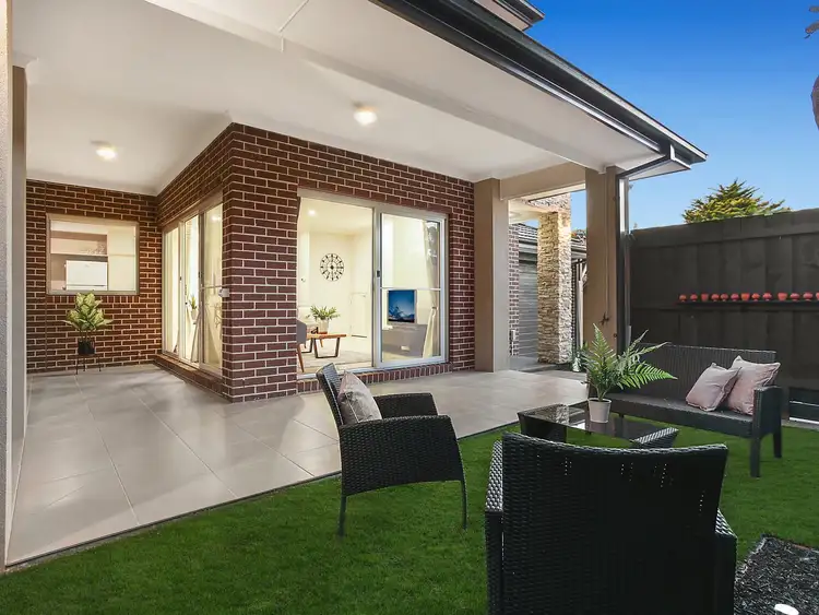 Sixth view of Homely townhouse listing, 2/336 Huntingdale Road, Mount Waverley VIC 3149