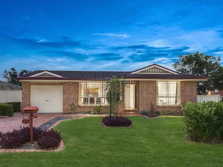 2 Guernsey Way, Stanhope Gardens NSW 2768