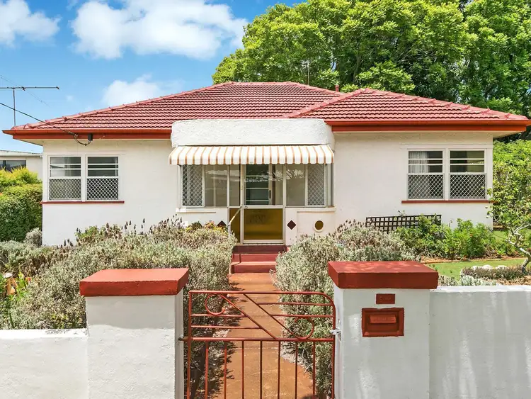 44 Joyce Street, South Toowoomba QLD 4350