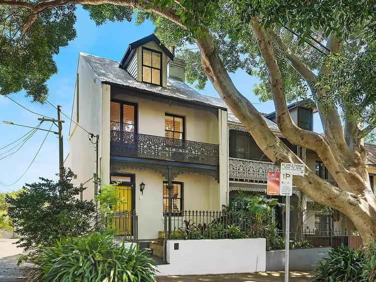 19 Selwyn Street