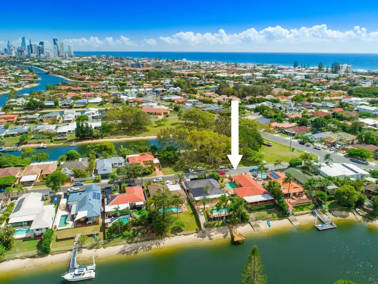 Second view of Homely house listing, 8 Driver Court, Mermaid Waters QLD 4218
