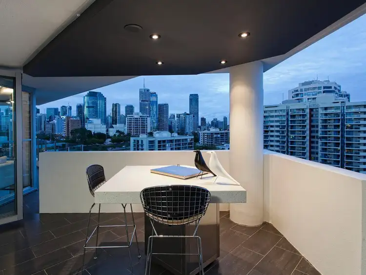 108/1 O'Connell Street