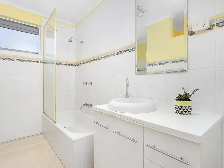 Fifth view of Homely apartment listing, 10/22A Fernhill Road, Sandringham VIC 3191