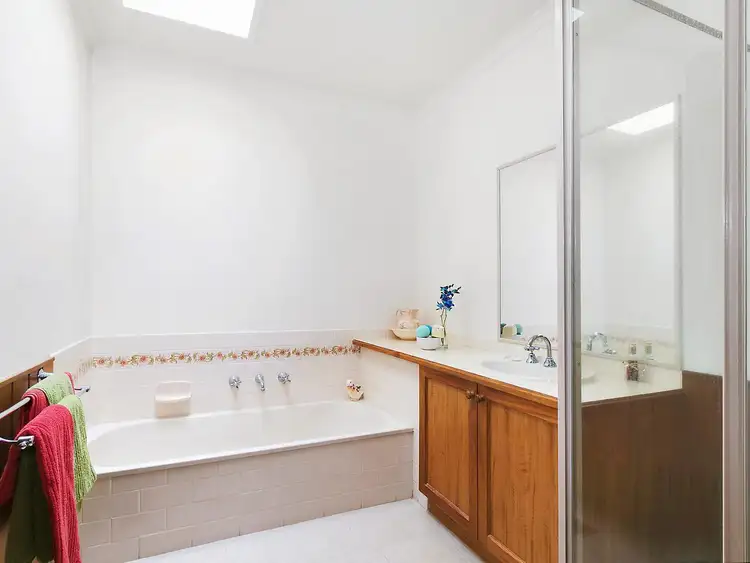 Fifth view of Homely unit listing, 4/27 Railway Avenue, Ringwood East VIC 3135