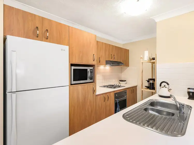 Fifth view of Homely apartment listing, 2/18 Mascar Street, Upper Mount Gravatt QLD 4122