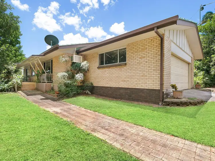 8 Bell Road, Buderim QLD 4556