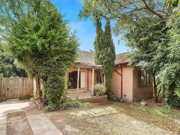 27 Cornfield Grove, Box Hill South VIC 3128