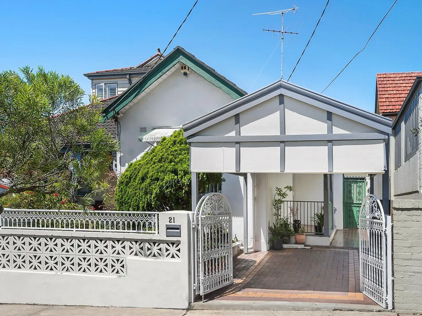 Main view of Homely house listing, 21 Kensington Road, Kensington NSW 2033