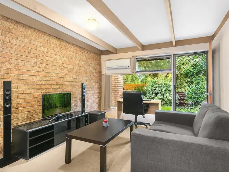 2/1 Starcross Avenue, Croydon VIC 3136