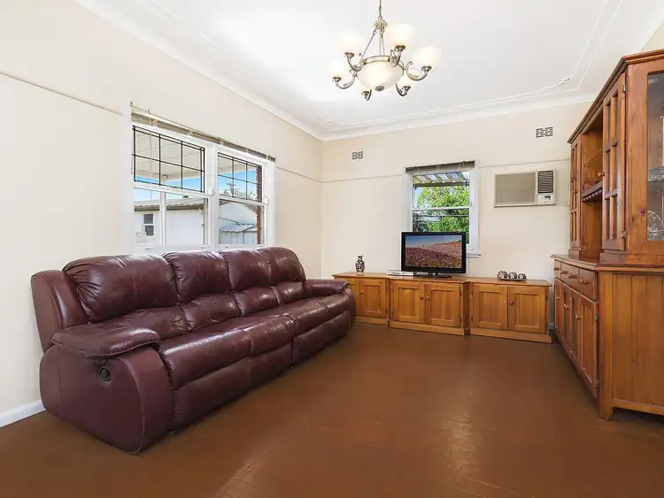 Third view of Homely house listing, 7 Arjez Place, Marayong NSW 2148