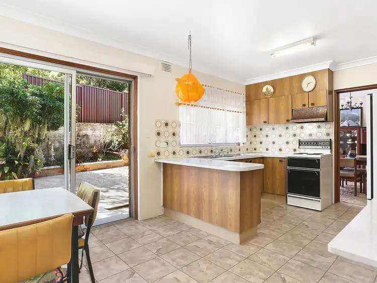 Third view of Homely house listing, 5 Beverley Crescent, Penshurst NSW 2222