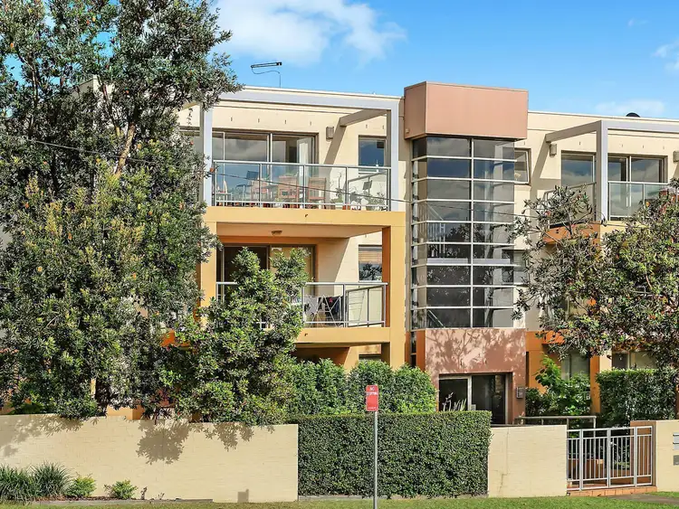Fourth view of Homely apartment listing, 1/18 Banksia Street, Dee Why NSW 2099