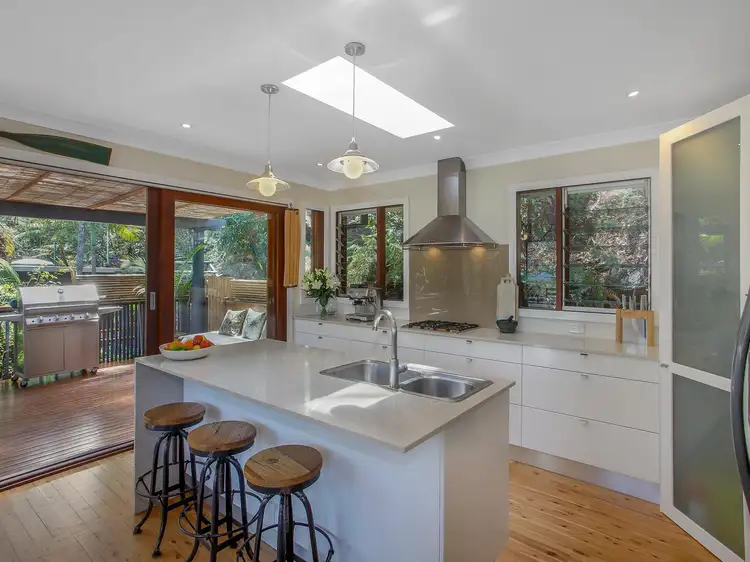 Second view of Homely house listing, 34 Capua Place, Avalon Beach NSW 2107