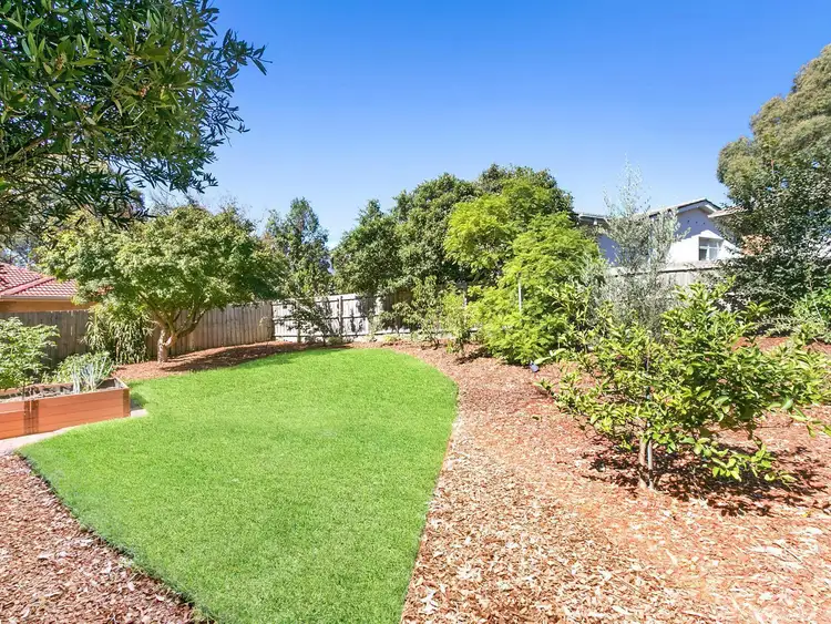 Fourth view of Homely house listing, 18 Judith Court, Mount Waverley VIC 3149