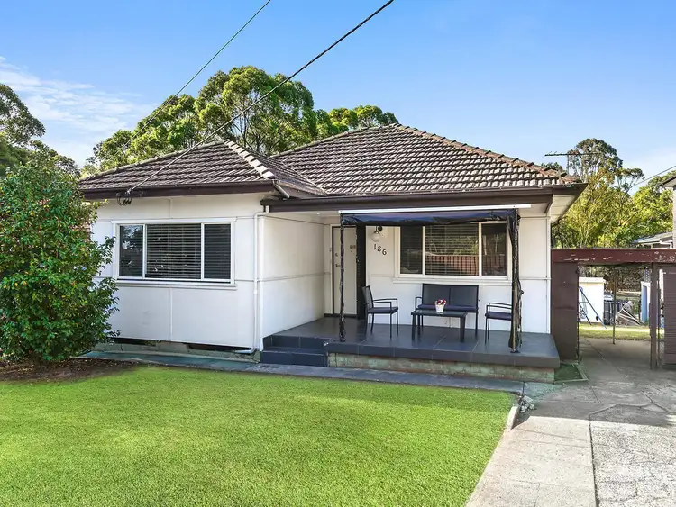 61 Beatty Parade, Georges Hall NSW 2198