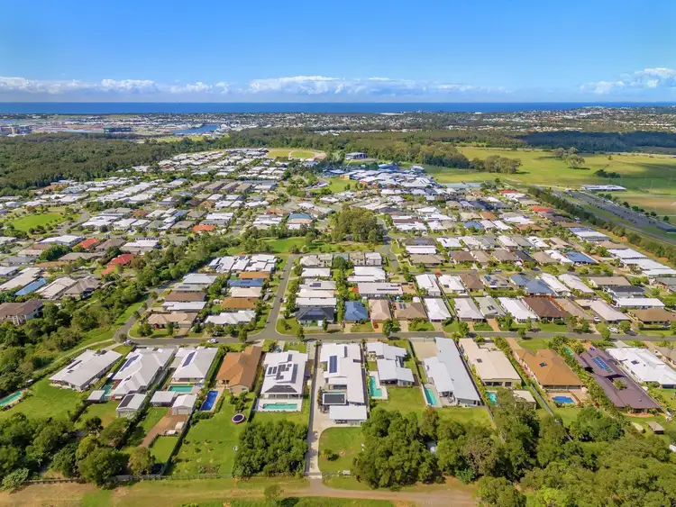 6 Midyim Court, Meridan Plains QLD 4551