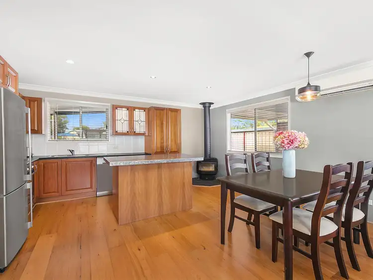 Third view of Homely house listing, 7 Hunter Close, Lochinvar NSW 2321