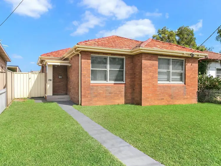 105 Mandarin Street, Fairfield East NSW 2165
