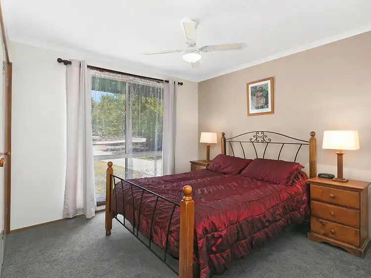 Fifth view of Homely house listing, 8 Curnow Place, Chisholm ACT 2905