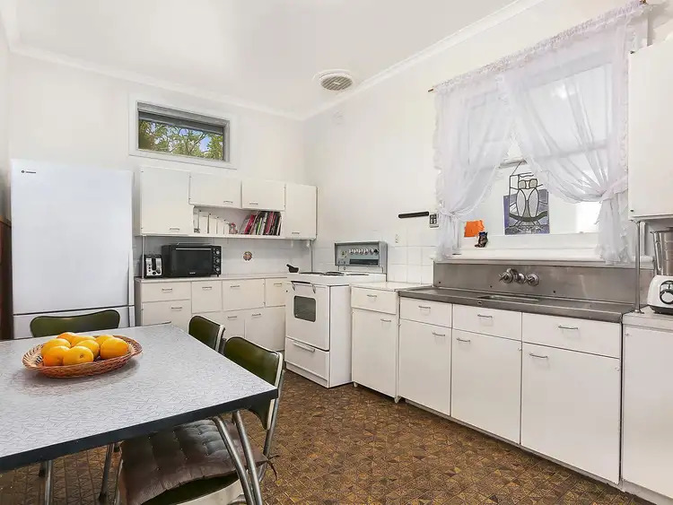 Fourth view of Homely house listing, 5 Elwood Street, Notting Hill VIC 3168