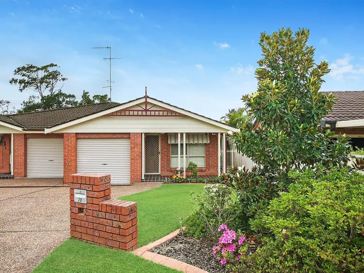 Main view of Homely unit listing, 2/20 Baronet Close, Floraville NSW 2280