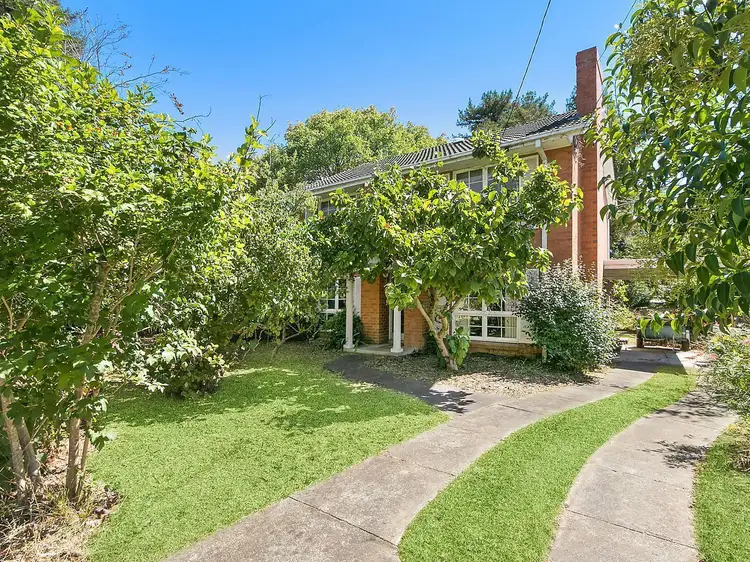 7 Elmore Avenue, Croydon VIC 3136