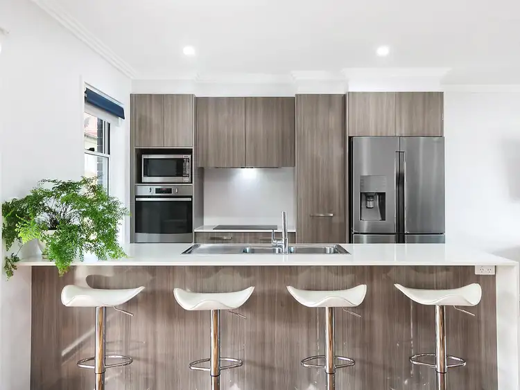 Main view of Homely house listing, 19 Cambridge Avenue, Kanwal NSW 2259