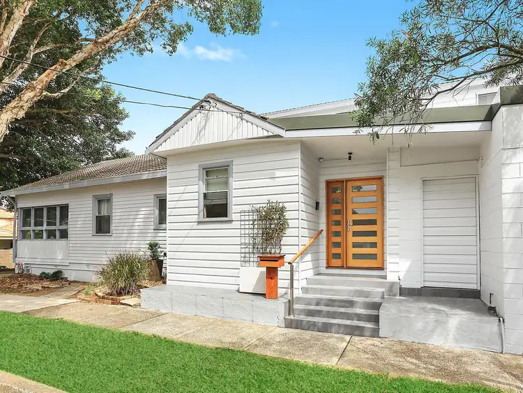 16 Chelmsford Avenue, Botany NSW 2019