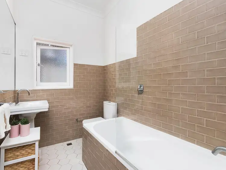 Fourth view of Homely apartment listing, 6/19 McKeon Street, Maroubra NSW 2035