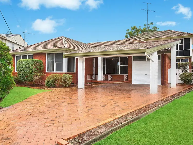 1 Namoi Place, Sylvania Waters NSW 2224