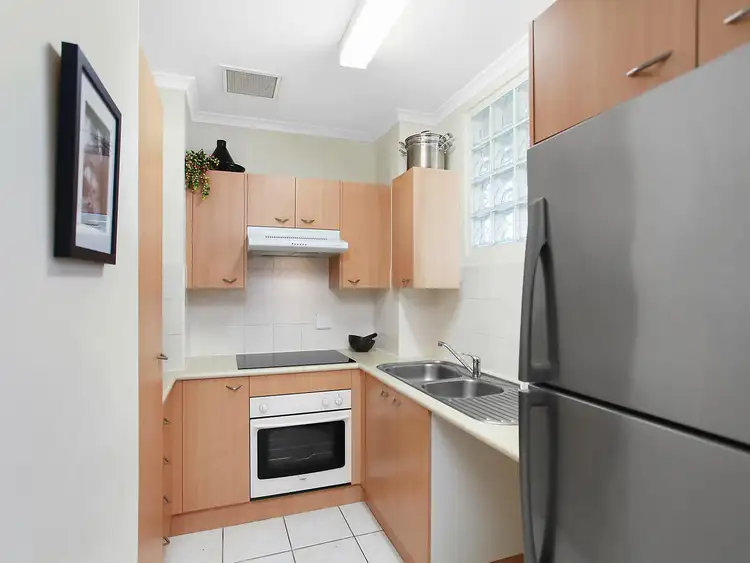 Fifth view of Homely unit listing, 302/8 King Street, Newcastle NSW 2300