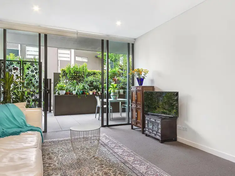 Third view of Homely apartment listing, 86a Wigram Road, Forest Lodge NSW 2037