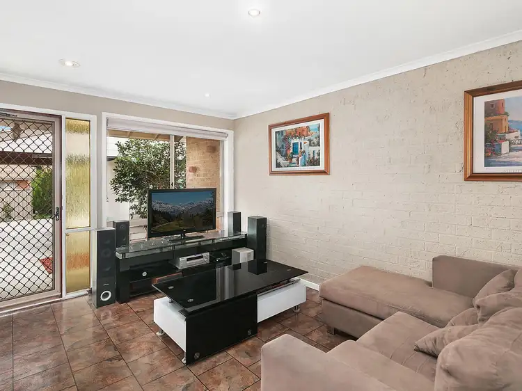 Main view of Homely townhouse listing, 19/24 Beazley Crescent, Calwell ACT 2905