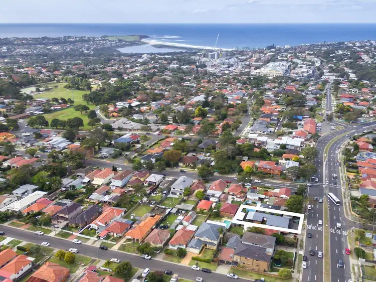 Sixth view of Homely house listing, 82 Warringah Road, Narraweena NSW 2099