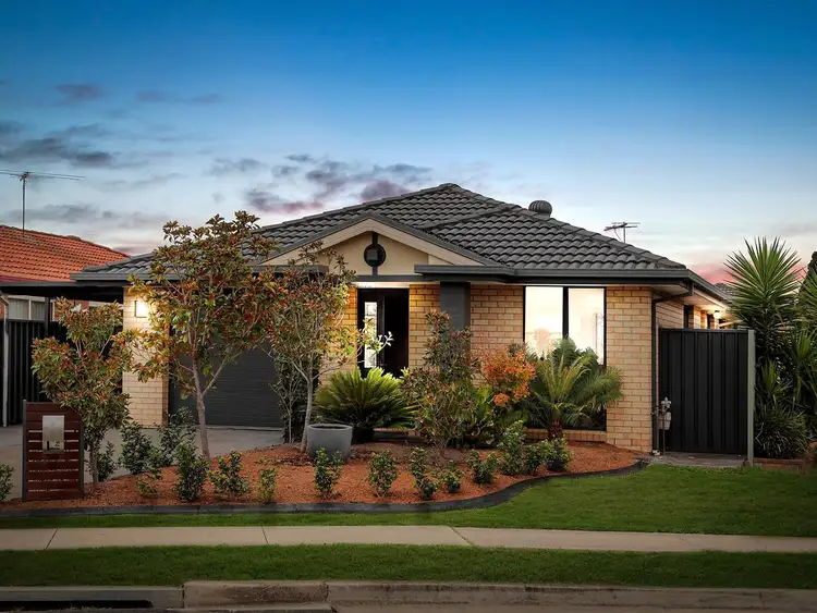 51 Minnamurra Circuit, Prestons NSW 2170