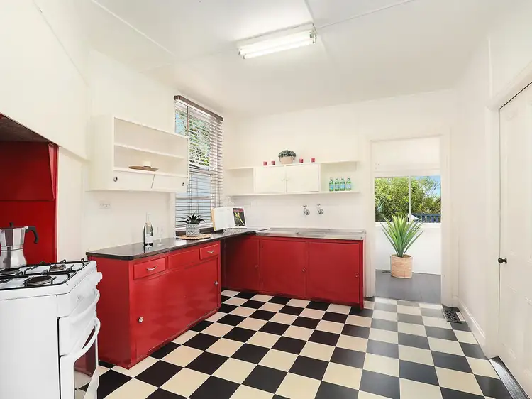 Second view of Homely house listing, 5 Sutcliffe Place, Katoomba NSW 2780
