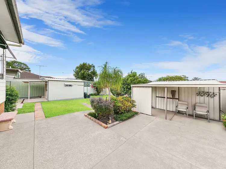 Sixth view of Homely house listing, 8 Conmurra Circuit, Shortland NSW 2307