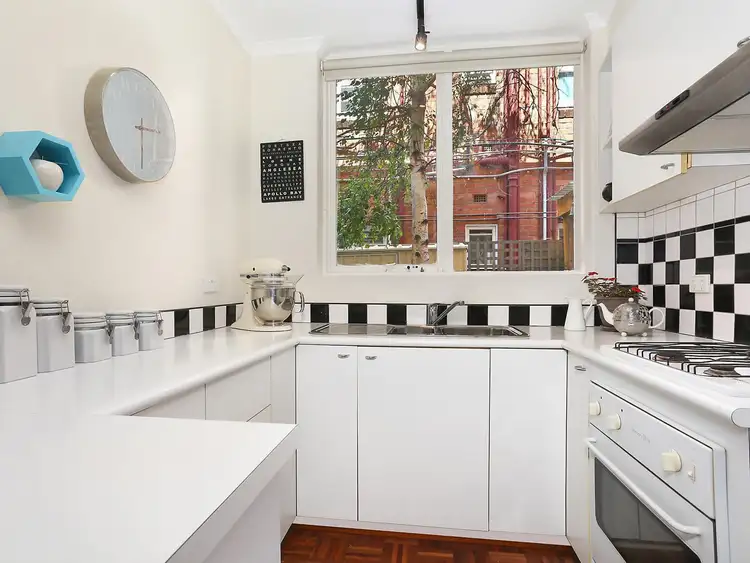 Third view of Homely apartment listing, 3/29 Brighton Road, St Kilda VIC 3182